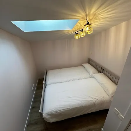 Atico De 2 Con Parking Privado, Irun Apartment Anaca