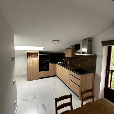 Apartment Atico De 2 Con Parking Privado, Irun