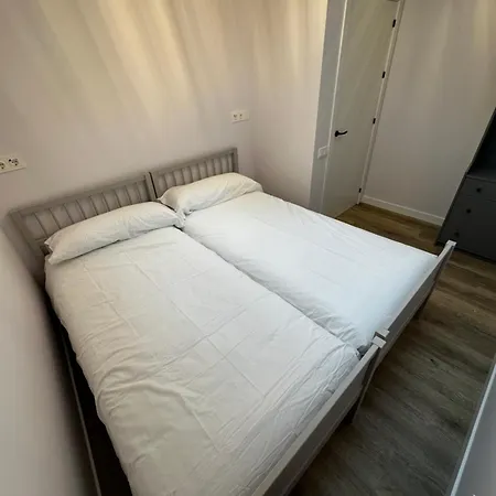 Atico De 2 Con Parking Privado, Irun Apartmán